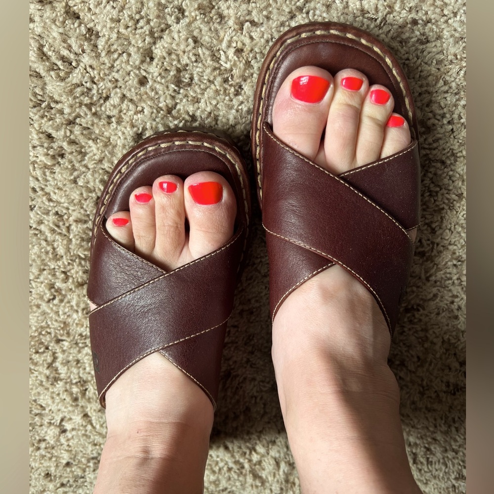 Born brand sandals- size 8/39